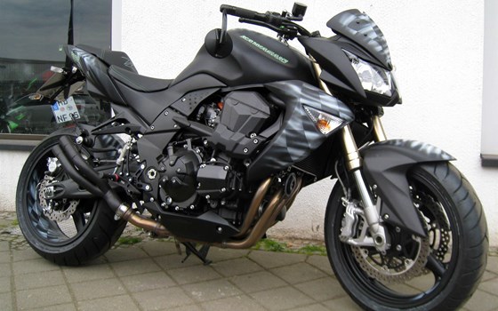 Umgebautes Motorrad Kawasaki Z1000 von Motorradsport Schadenberg GbR - Bild 2 Umgebautes Motorrad Kawasaki Z1000 von Motorradsport Schadenberg GbR - Bild 2