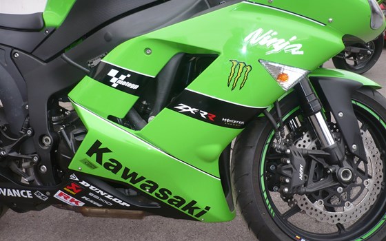 Umgebautes Motorrad Kawasaki Ninja ZX-6R von Motorradsport Schadenberg GbR - Bild 2 Umgebautes Motorrad Kawasaki Ninja ZX-6R von Motorradsport Schadenberg GbR - Bild 2