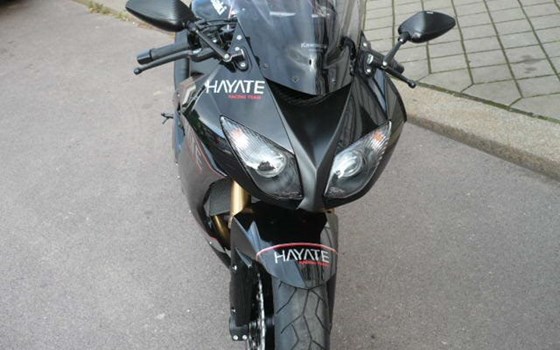 Umgebautes Motorrad Kawasaki Ninja ZX-10R von Motorradsport Schadenberg GbR - Bild 2 Umgebautes Motorrad Kawasaki Ninja ZX-10R von Motorradsport Schadenberg GbR - Bild 2
