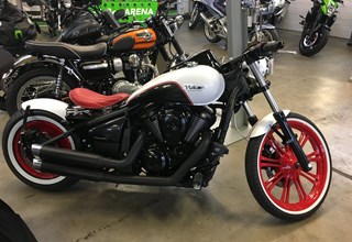 Kawasaki VN 900 Custom