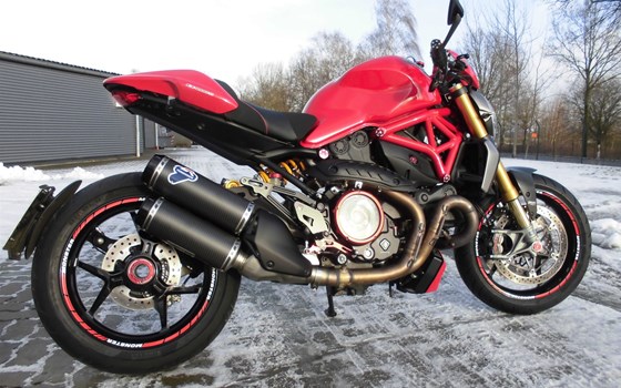 Umgebautes Motorrad Ducati Monster 1200 S von Team Wahlers GmbH - Bild 1 Umgebautes Motorrad Ducati Monster 1200 S von Team Wahlers GmbH - Bild 1