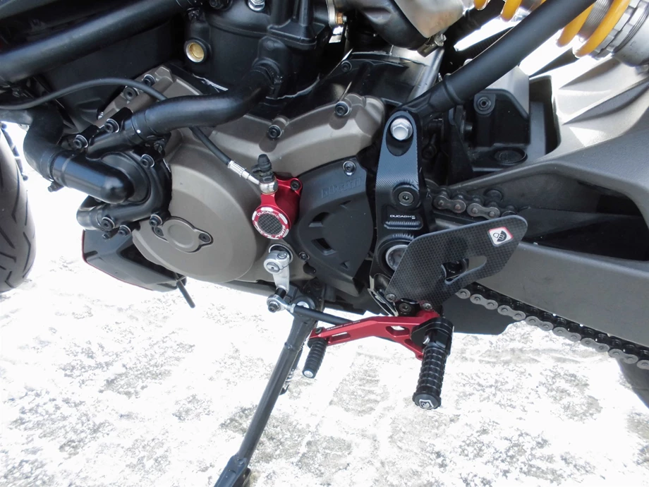 Umbgebautes Motorrad Ducati Monster 1200 S Bild 10: Umbgebautes Motorrad Ducati Monster 1200 S