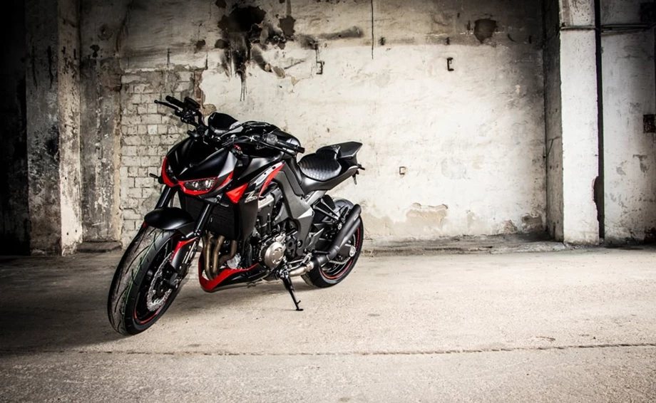 Umbgebautes Motorrad Kawasaki Z1000 Bild 1: Umbgebautes Motorrad Kawasaki Z1000