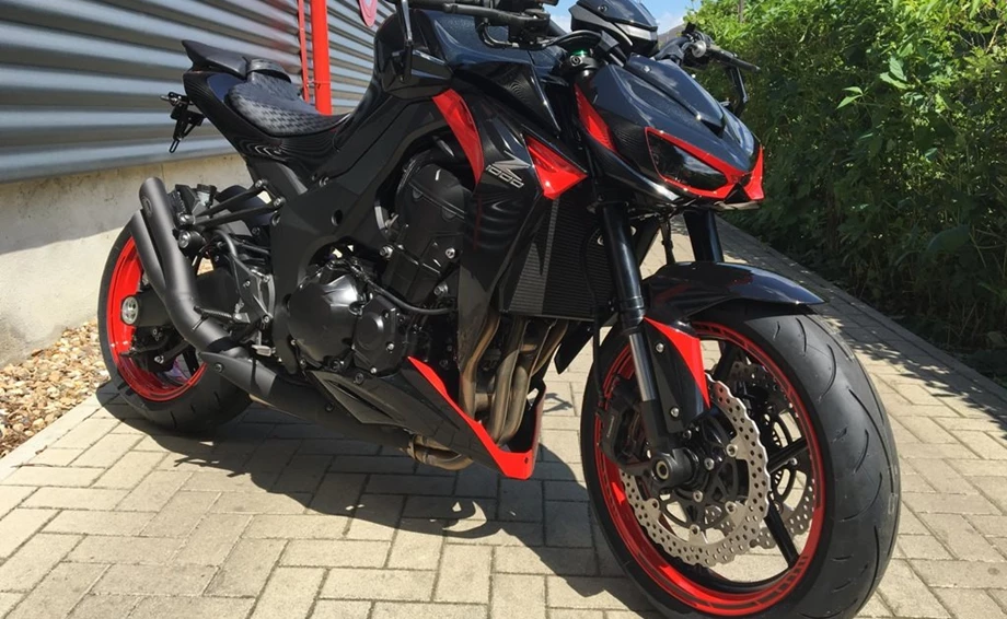 Umbgebautes Motorrad Kawasaki Z1000 Bild 13: Umbgebautes Motorrad Kawasaki Z1000