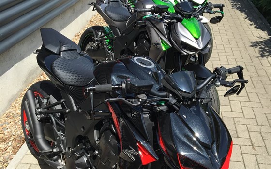 Umgebautes Motorrad Kawasaki Z1000 von BikerWorld Rosenow - Bild 1 Umgebautes Motorrad Kawasaki Z1000 von BikerWorld Rosenow - Bild 1