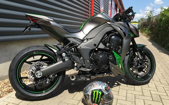 Umgebautes Motorrad Kawasaki Z1000 von BikerWorld Rosenow - Bild 27 Umgebautes Motorrad Kawasaki Z1000 von BikerWorld Rosenow - Bild 27