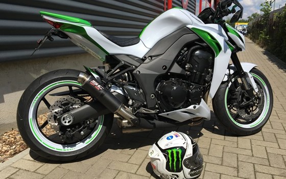 Umgebautes Motorrad Kawasaki Z1000 von BikerWorld Rosenow - Bild 30 Umgebautes Motorrad Kawasaki Z1000 von BikerWorld Rosenow - Bild 30
