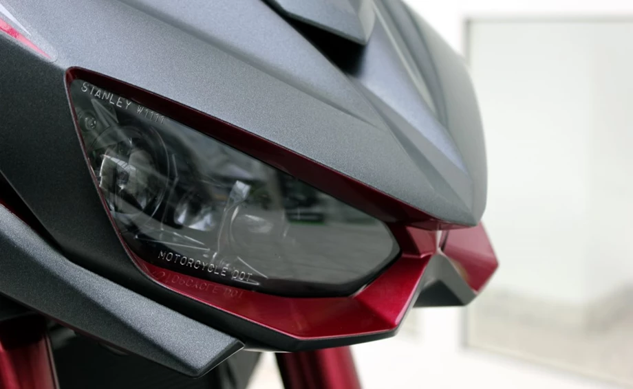 Umbgebautes Motorrad Kawasaki Z1000 Bild 5: Umbgebautes Motorrad Kawasaki Z1000