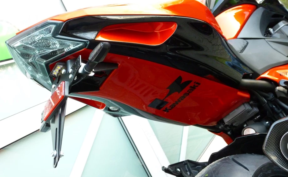 Umbgebautes Motorrad Kawasaki Z 800 Bild 9: Umbgebautes Motorrad Kawasaki Z 800