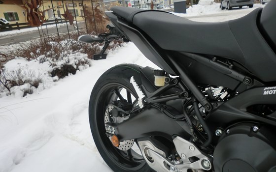 Umgebautes Motorrad Yamaha MT-09 von MOTO-VÖLKL - Völkl GmbH - Bild 16 Umgebautes Motorrad Yamaha MT-09 von MOTO-VÖLKL - Völkl GmbH - Bild 16