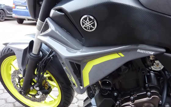 Umgebautes Motorrad Yamaha MT-07 von Zweirad-Center Zöller - Bild 12 Umgebautes Motorrad Yamaha MT-07 von Zweirad-Center Zöller - Bild 12