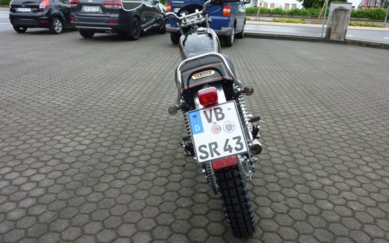 Umgebautes Motorrad Yamaha SR 400 von Zweirad-Center Zöller - Bild 7 Umgebautes Motorrad Yamaha SR 400 von Zweirad-Center Zöller - Bild 7