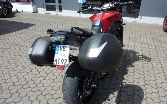 Umgebautes Motorrad Yamaha Tracer 900 von Zweirad-Center Zöller - Bild 19 Umgebautes Motorrad Yamaha Tracer 900 von Zweirad-Center Zöller - Bild 19