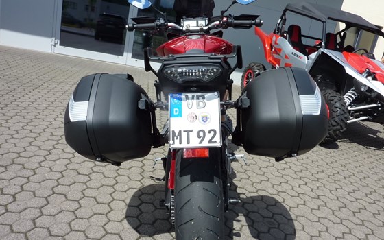 Umgebautes Motorrad Yamaha Tracer 900 von Zweirad-Center Zöller - Bild 20 Umgebautes Motorrad Yamaha Tracer 900 von Zweirad-Center Zöller - Bild 20