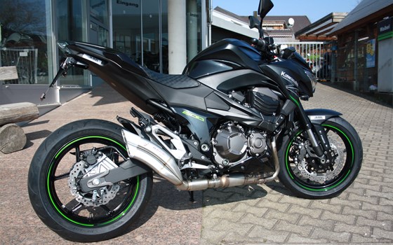 Umgebautes Motorrad Kawasaki Z 800 von Zweirad Waibel GmbH & Co. KG - Bild 3 Umgebautes Motorrad Kawasaki Z 800 von Zweirad Waibel GmbH & Co. KG - Bild 3