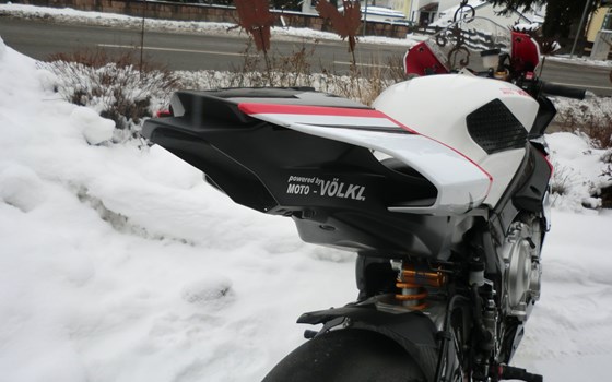 Umgebautes Motorrad Yamaha R1M von MOTO-VÖLKL - Völkl GmbH - Bild 3 Umgebautes Motorrad Yamaha R1M von MOTO-VÖLKL - Völkl GmbH - Bild 3