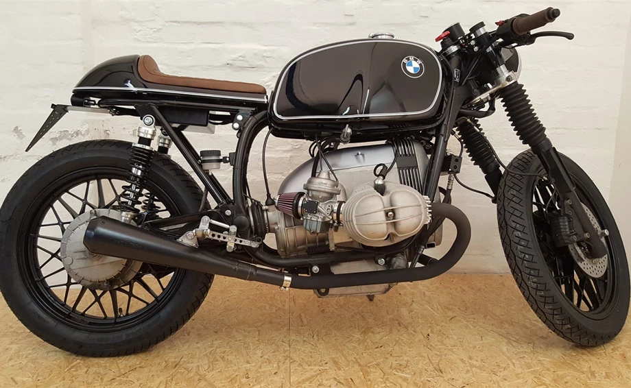 Umbgebautes Motorrad BMW R 100 RT Bild 1: Umbgebautes Motorrad BMW R 100 RT