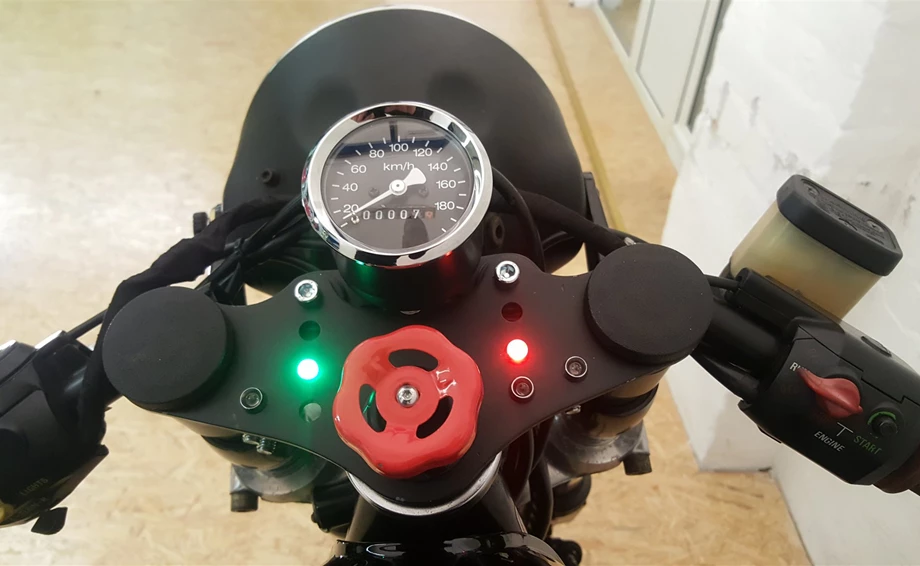 Umbgebautes Motorrad BMW R 100 R Bild 4: Umbgebautes Motorrad BMW R 100 R