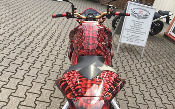 Umgebautes Motorrad Honda CB 1000 R von Auto-und Motorradhaus Bürstadt GmbH - Bild 20 Umgebautes Motorrad Honda CB 1000 R von Auto-und Motorradhaus Bürstadt GmbH - Bild 20