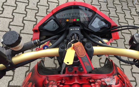 Umgebautes Motorrad Honda CB 1000 R von Auto-und Motorradhaus Bürstadt GmbH - Bild 22 Umgebautes Motorrad Honda CB 1000 R von Auto-und Motorradhaus Bürstadt GmbH - Bild 22