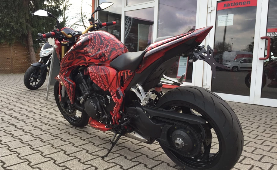 Umbgebautes Motorrad Honda CB 1000 R Bild 6: Umbgebautes Motorrad Honda CB 1000 R
