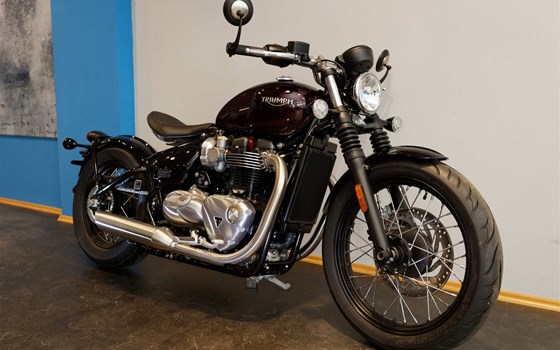 Umgebautes Motorrad Triumph Bonneville Bobber von Promotec GmbH - Bild 2 Umgebautes Motorrad Triumph Bonneville Bobber von Promotec GmbH - Bild 2