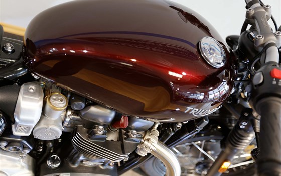 Umgebautes Motorrad Triumph Bonneville Bobber von Promotec GmbH - Bild 5 Umgebautes Motorrad Triumph Bonneville Bobber von Promotec GmbH - Bild 5