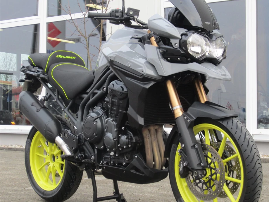 Umbgebautes Motorrad Triumph Tiger Explorer Bild 1: Umbgebautes Motorrad Triumph Tiger Explorer