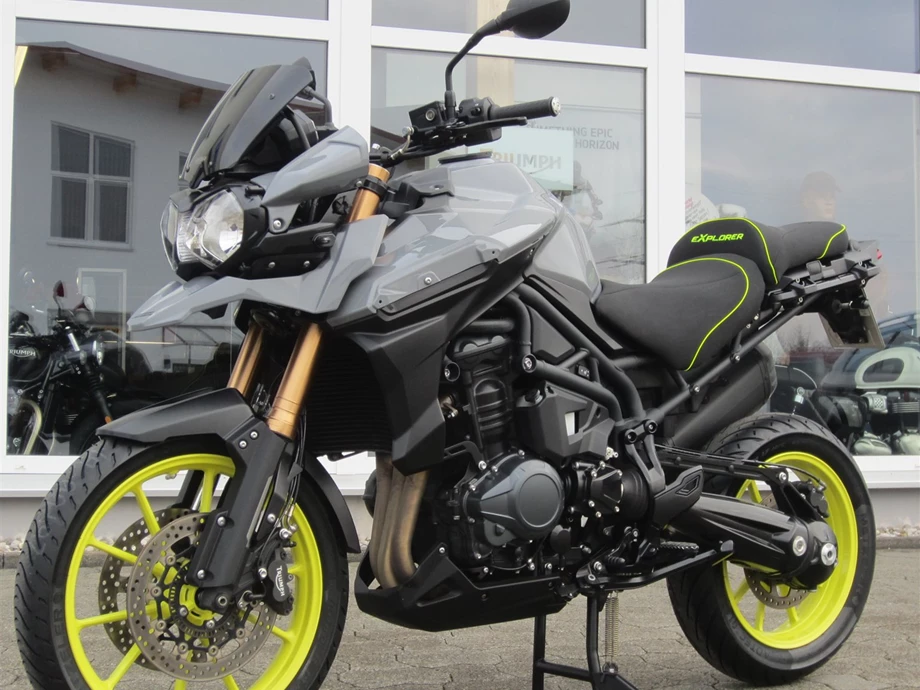 Umbgebautes Motorrad Triumph Tiger Explorer Bild 3: Umbgebautes Motorrad Triumph Tiger Explorer