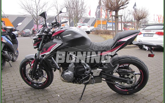 Umgebautes Motorrad Kawasaki Z650 von Böning Motorräder - Bild 6 Umgebautes Motorrad Kawasaki Z650 von Böning Motorräder - Bild 6
