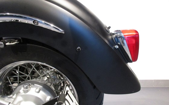 Umgebautes Motorrad Yamaha XVS 1100 Drag Star Classic von Motorrad Kreiselmeyer GmbH - Bild 10 Umgebautes Motorrad Yamaha XVS 1100 Drag Star Classic von Motorrad Kreiselmeyer GmbH - Bild 10