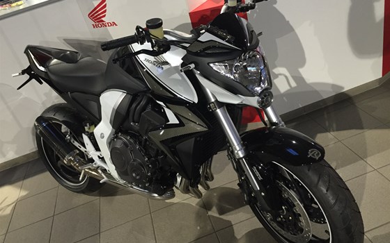 Umgebautes Motorrad Honda CB 1000 R von M. Perschall GmbH - Bild 1 Umgebautes Motorrad Honda CB 1000 R von M. Perschall GmbH - Bild 1