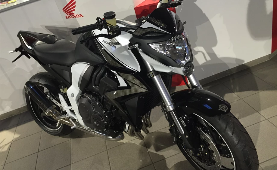 Rebuilt motorbike Honda CB 1000 R Bild 1: Rebuilt motorbike Honda CB 1000 R