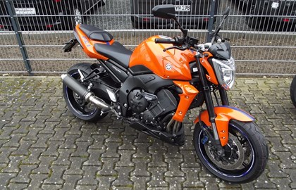 Yamaha FZ1 Custom Bike