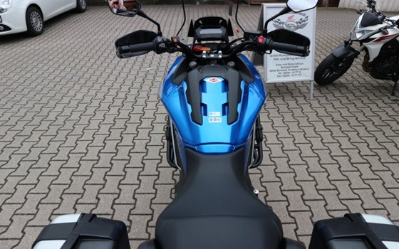 Umgebautes Motorrad Honda NC750X von Auto-und Motorradhaus Bürstadt GmbH - Bild 26 Umgebautes Motorrad Honda NC750X von Auto-und Motorradhaus Bürstadt GmbH - Bild 26