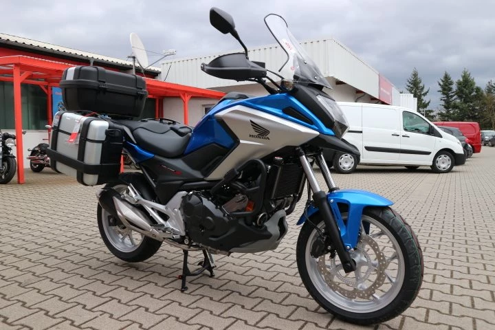Umbgebautes Motorrad Honda NC750X Bild 5: Umbgebautes Motorrad Honda NC750X