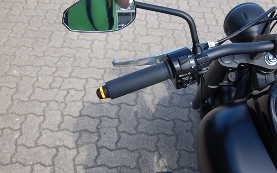 Umgebautes Motorrad Kawasaki VN 900 Custom von Moto Service Knabe - Bild 10 Umgebautes Motorrad Kawasaki VN 900 Custom von Moto Service Knabe - Bild 10