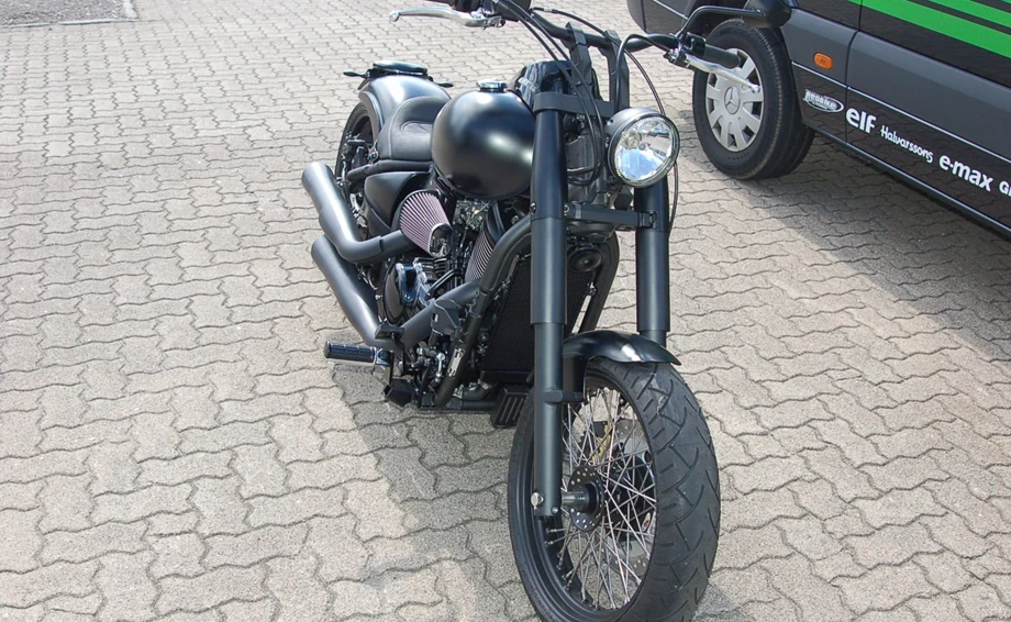 Umbgebautes Motorrad Kawasaki VN 900 Custom Bild 3: Umbgebautes Motorrad Kawasaki VN 900 Custom