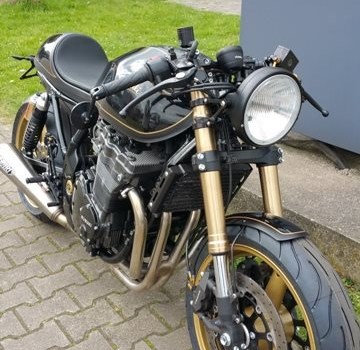 Umgebautes Motorrad Suzuki GSX 1200 von Altzschner GmbH - Bild 2