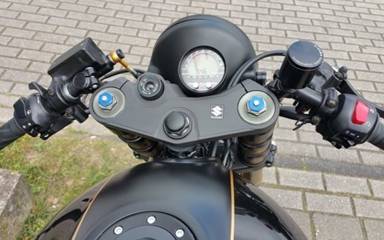 Umgebautes Motorrad Suzuki GSX 1200 von Altzschner GmbH - Bild 5