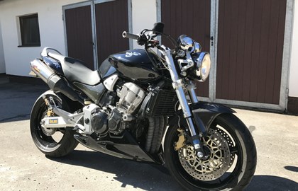 Honda CB 900 F Hornet Custom Bike