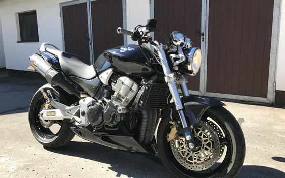 Umgebautes Motorrad Honda CB 900 F Hornet von kbnipsild - Bild 2 Umgebautes Motorrad Honda CB 900 F Hornet von kbnipsild - Bild 2