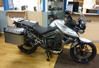 Triumph Tiger 800 XRx Triumph Tiger 800 XRx
