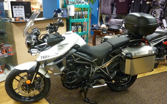 Umgebautes Motorrad Triumph Tiger 800 XRT von Zweirad Wimmer GmbH, KTM & Husqvarna Vertragshändler - Bild 1 Umgebautes Motorrad Triumph Tiger 800 XRT von Zweirad Wimmer GmbH, KTM & Husqvarna Vertragshändler - Bild 1