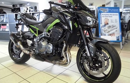 Kawasaki Z900 Custom Bike