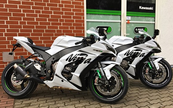 Umgebautes Motorrad Kawasaki Ninja ZX-10R von BikerWorld Rosenow - Bild 1 Umgebautes Motorrad Kawasaki Ninja ZX-10R von BikerWorld Rosenow - Bild 1
