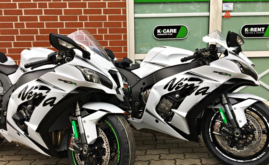 Umbgebautes Motorrad Kawasaki Ninja ZX-10R Bild 3: Umbgebautes Motorrad Kawasaki Ninja ZX-10R