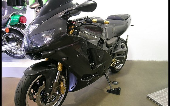 Umgebautes Motorrad Kawasaki ZX-12R Ninja von Motorrad Briel GmbH - Bild 11 Umgebautes Motorrad Kawasaki ZX-12R Ninja von Motorrad Briel GmbH - Bild 11