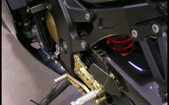 Umgebautes Motorrad Kawasaki ZX-12R Ninja von Motorrad Briel GmbH - Bild 8 Umgebautes Motorrad Kawasaki ZX-12R Ninja von Motorrad Briel GmbH - Bild 8