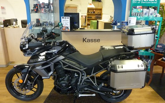Umgebautes Motorrad Triumph Tiger 800 XRx von Zweirad Wimmer GmbH, KTM & Husqvarna Vertragshändler - Bild 1 Umgebautes Motorrad Triumph Tiger 800 XRx von Zweirad Wimmer GmbH, KTM & Husqvarna Vertragshändler - Bild 1